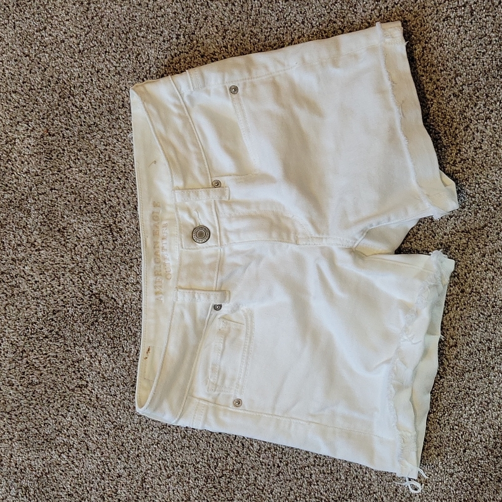 White midi cutoffs